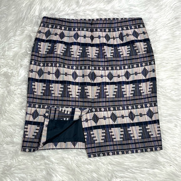 Ann Taylor Women's Pencil Skirt Blue Aztec Geometric Print Lined - Picture 4 of 12